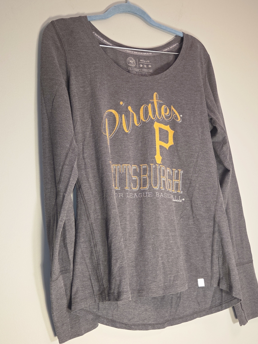 '47 Pittsburgh Pirates Long-Sleeve Tee - Gray with Yellow Logo